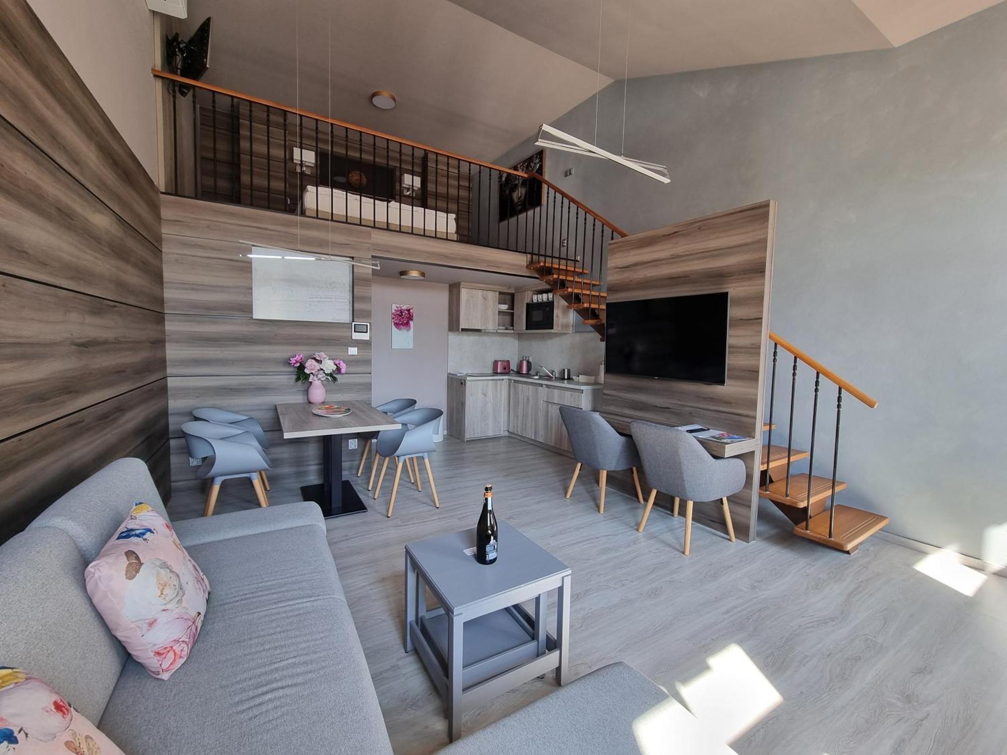 Apartmany Etenia Kadaň Eksteriør billede